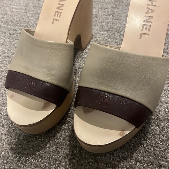 Chanel platform heels - Picture 6 of 6